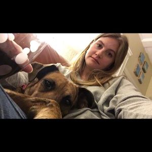 Meet your Posher, Casey